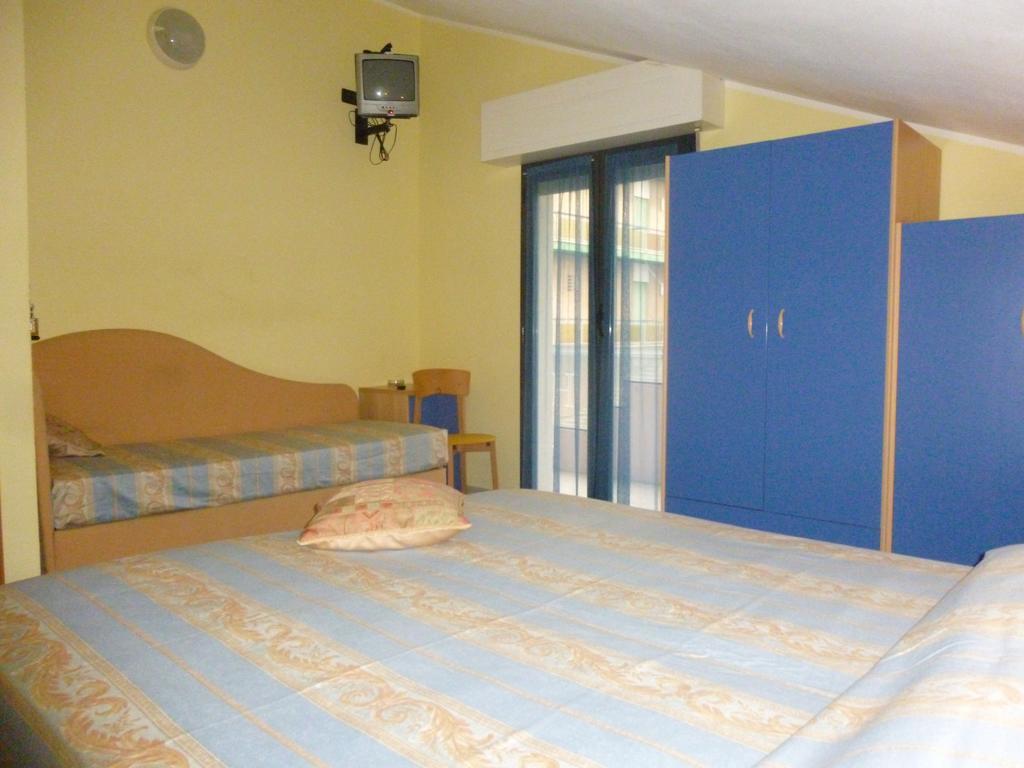 Hotel Basilea Μπελάρια-Ιτζέα Μαρίνα Εξωτερικό φωτογραφία