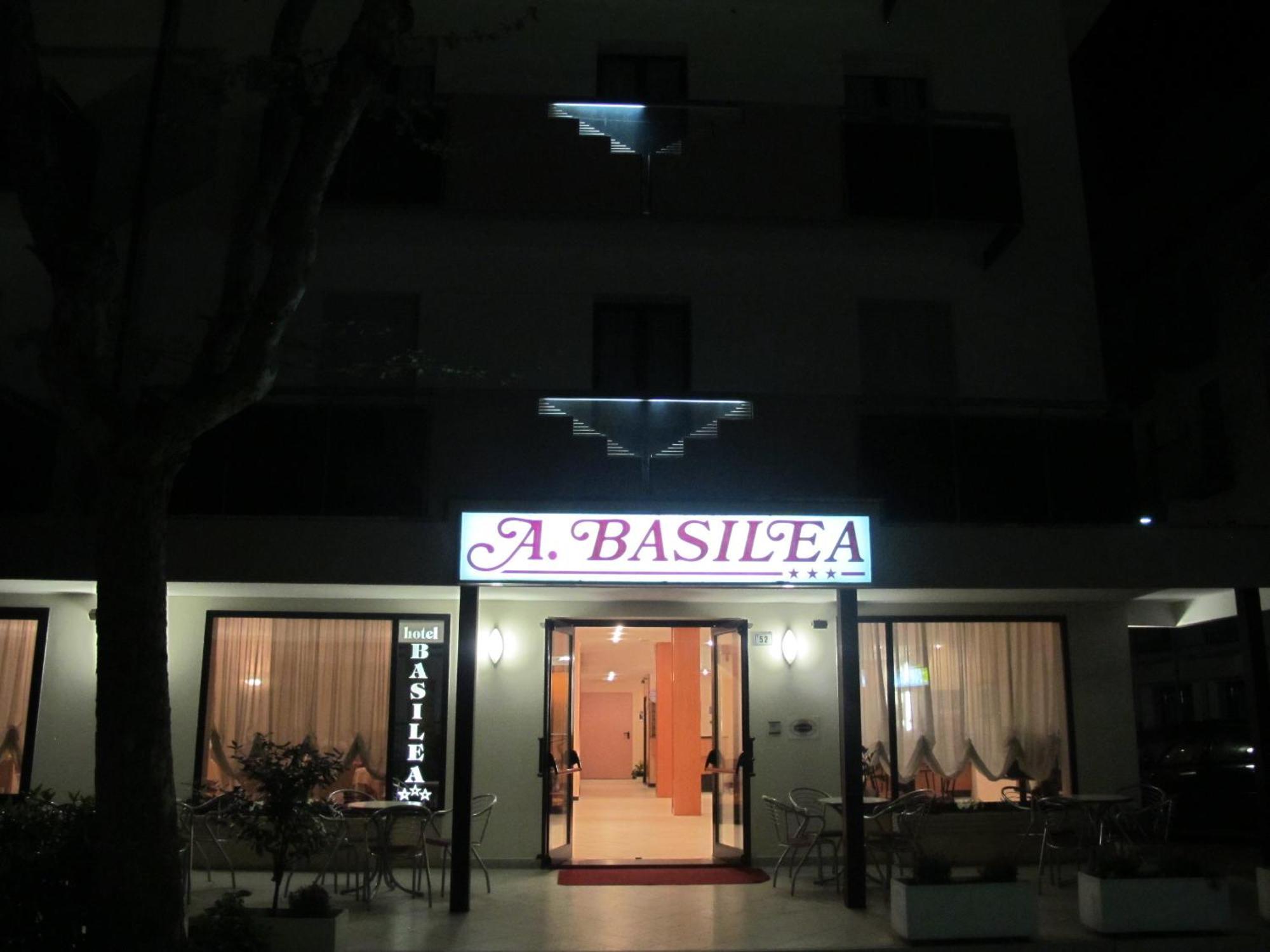 Hotel Basilea Μπελάρια-Ιτζέα Μαρίνα Εξωτερικό φωτογραφία